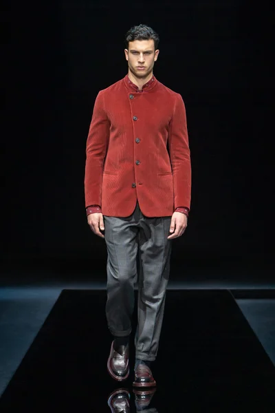 Look 34